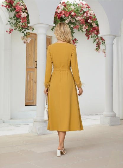 Dress SHEIN Modely Solid Color Belted Pleated