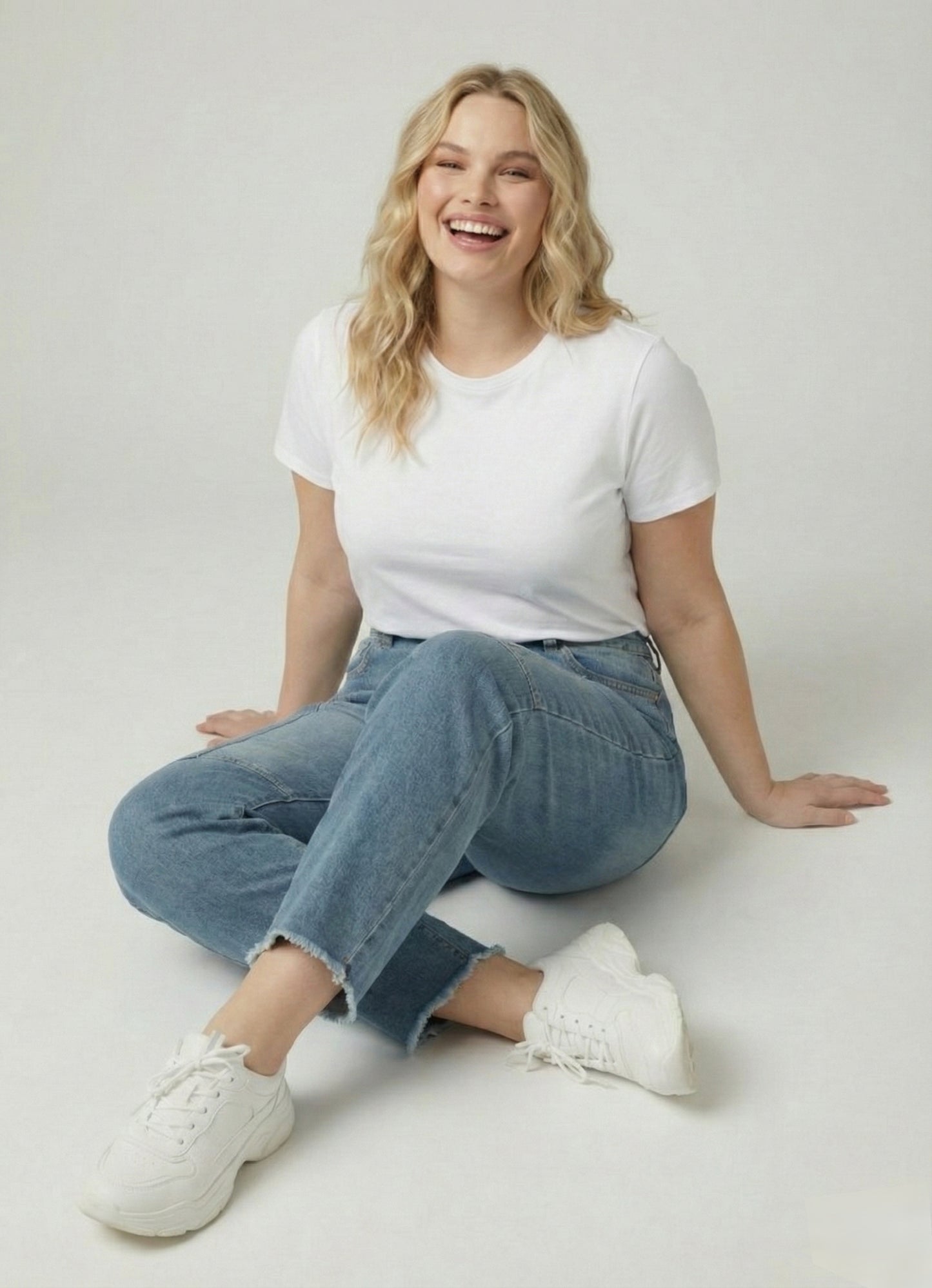 SHEIN Plus High-Waist Straight Leg Denim Jeans