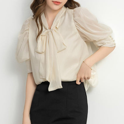 DAZY THE TIE-NECK PEARL PUFF BLOUSE